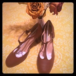 Journee Collection Heels. Women's Size 8